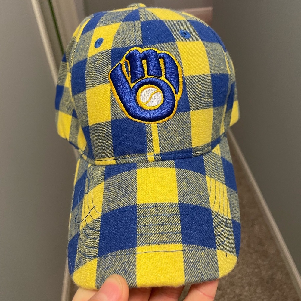 Milwaukee brewers flannel baseball hat